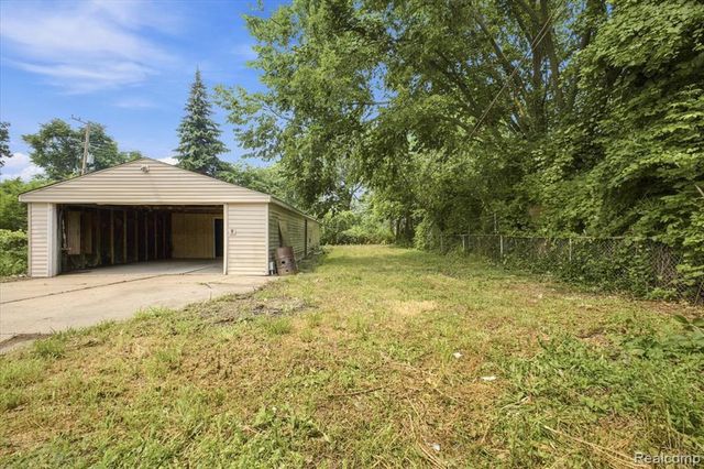 5053 Hereford Street, Detroit, MI 48224