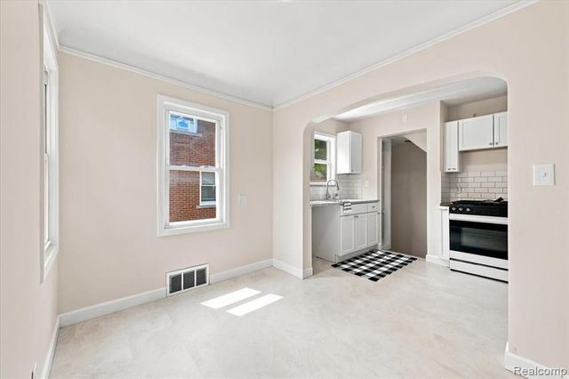 5053 Hereford Street, Detroit, MI 48224