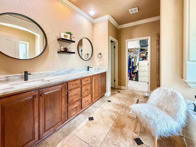 542 Scarlet Oaks Drive, Benton, AR 72019