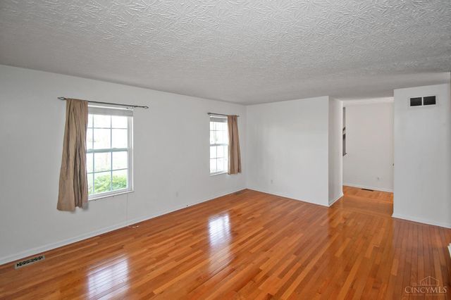 1333 Cross Creek Drive, Goshen Twp, OH 45140