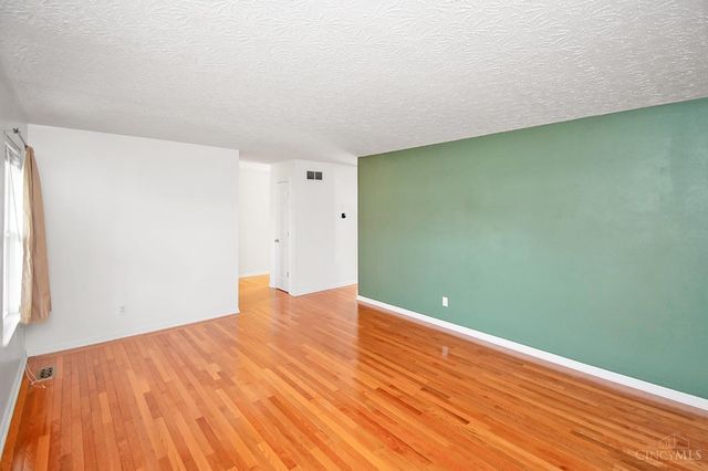 1333 Cross Creek Drive, Goshen Twp, OH 45140