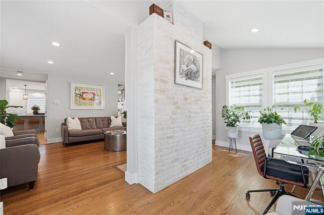 307 Farview Avenue, Paramus, NJ 07652