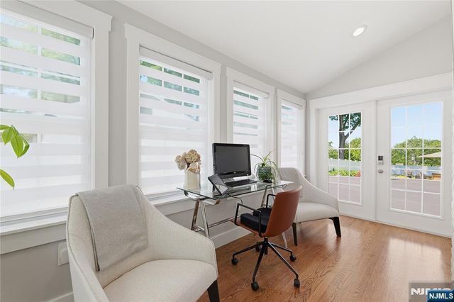 307 Farview Avenue, Paramus, NJ 07652