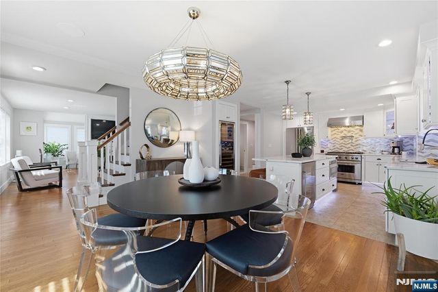 307 Farview Avenue, Paramus, NJ 07652