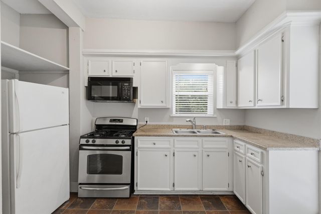 4618 Mckinney Street 3, Houston, TX 77023