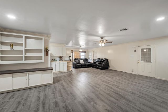 544 Lusk Creek Road, Eddy, TX 76524