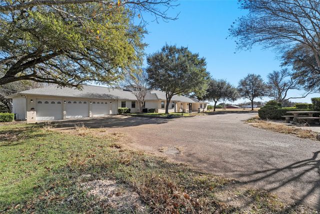 544 Lusk Creek Road, Eddy, TX 76524