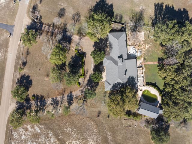 544 Lusk Creek Road, Eddy, TX 76524