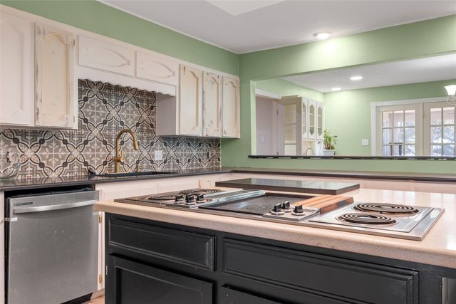 544 Lusk Creek Road, Eddy, TX 76524