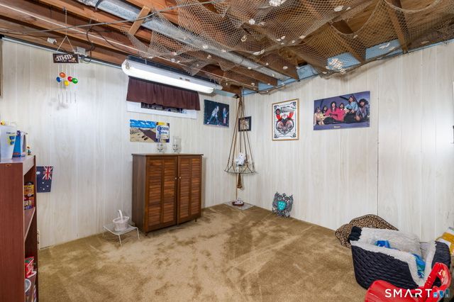 33 Winter Street, Plainville, CT 06062