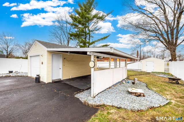 33 Winter Street, Plainville, CT 06062