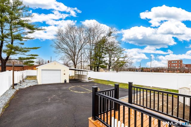 33 Winter Street, Plainville, CT 06062