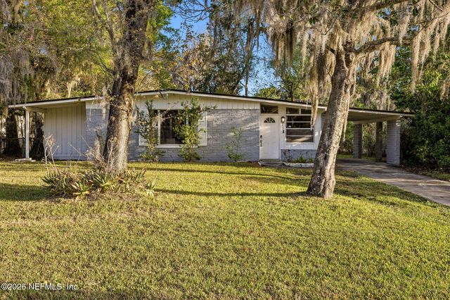 6951 BERNAY Avenue, Jacksonville, FL 32205