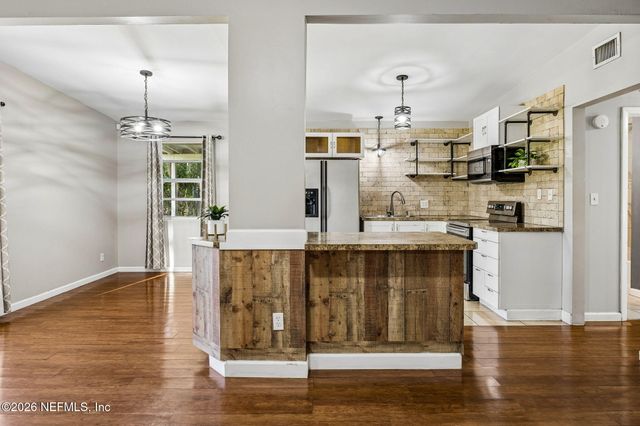 6951 BERNAY Avenue, Jacksonville, FL 32205