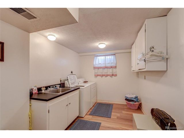 9324 W Colorado Ave, Lakewood, CO 80232