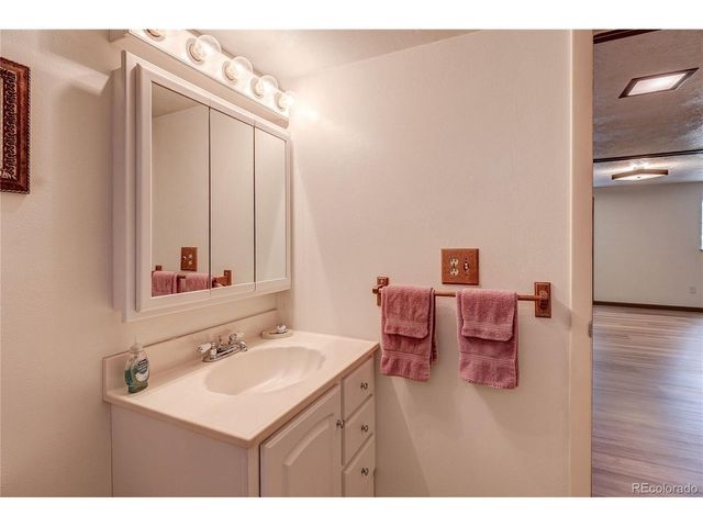 9324 W Colorado Ave, Lakewood, CO 80232
