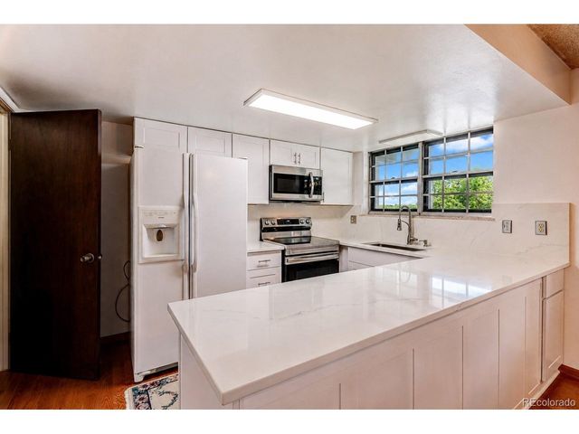 9324 W Colorado Ave, Lakewood, CO 80232