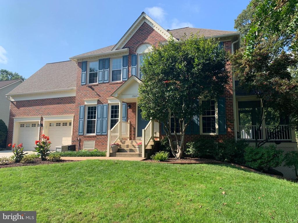13611 BRITISH MANOR CT, Centreville, VA 20120