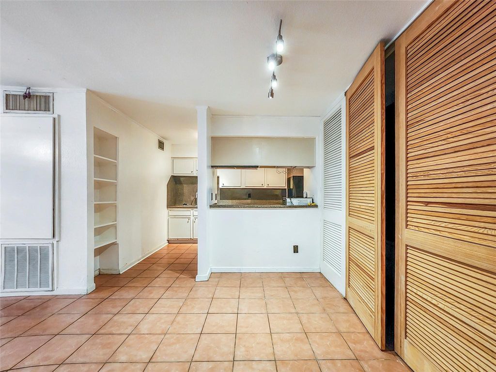 3131 Cummins Street 15, Houston, TX 77027