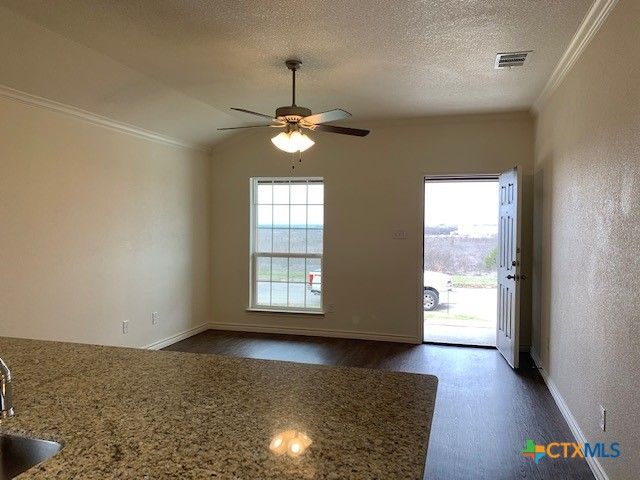 305 Olaf Drive, Temple, TX 76504
