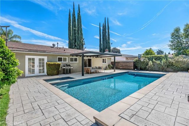 6619 Franrivers Avenue, West Hills, CA 91307