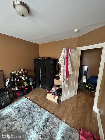 1000 N 43RD ST, Philadelphia, PA 19104