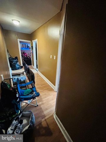 1000 N 43RD ST, Philadelphia, PA 19104