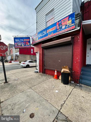 1000 N 43RD ST, Philadelphia, PA 19104