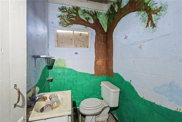 532 N Warren Street, Warrensburg, MO 64093