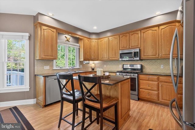 1624 SADDLE LN, Harrisburg, PA 17111