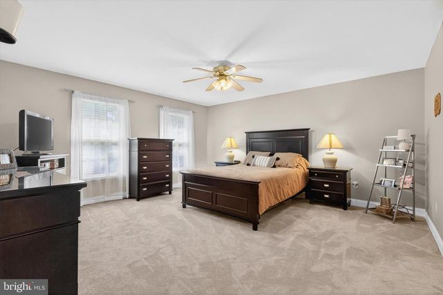 1624 SADDLE LN, Harrisburg, PA 17111