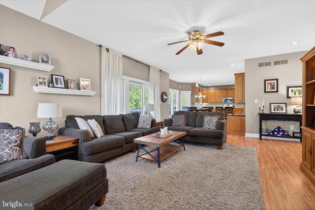 1624 SADDLE LN, Harrisburg, PA 17111