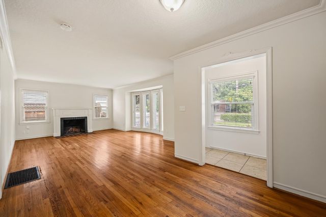 3411 N Wishon Avenue, Fresno, CA 93704