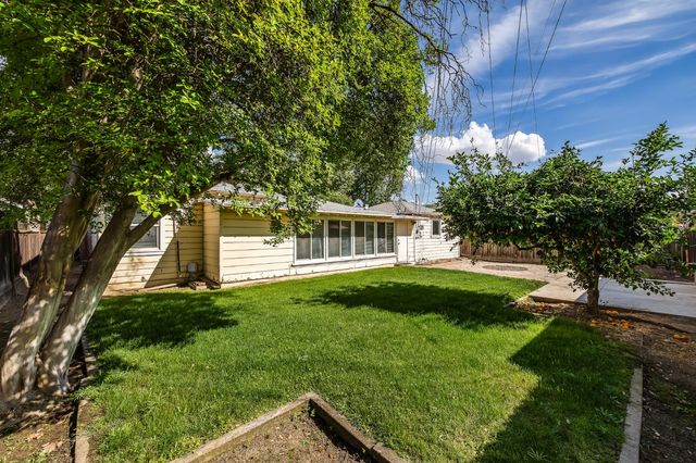 3411 N Wishon Avenue, Fresno, CA 93704