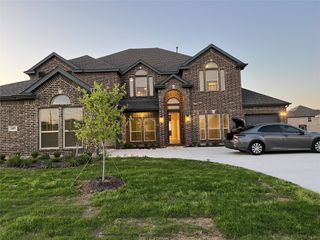2409 Park Oaks Drive, Midlothian, TX 76065