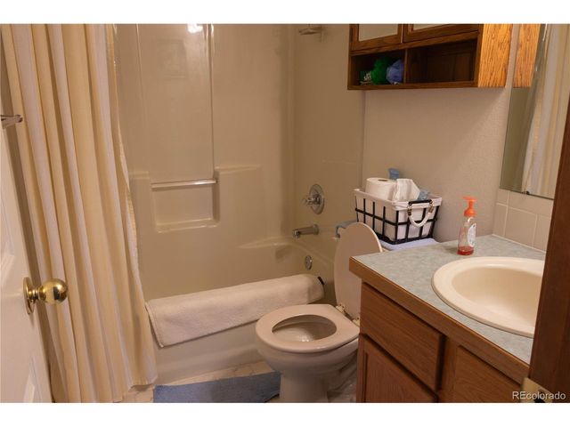 206 S Quentine Ave, Milliken, CO 80543