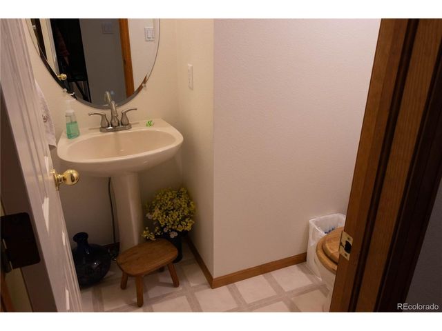 206 S Quentine Ave, Milliken, CO 80543