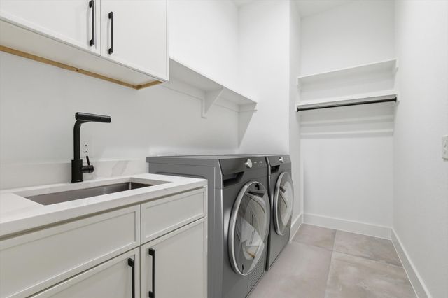 5810 Plum Dale Road, Dallas, TX 75241