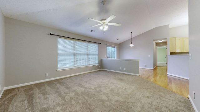 301 Tinney Cir, Nashville, TN 37217