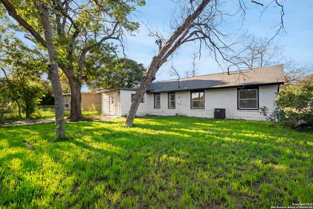 254 Kate Schenck, San Antonio, TX 78223