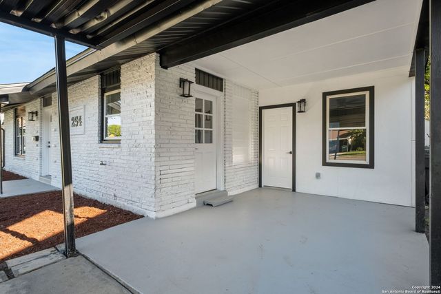 254 Kate Schenck, San Antonio, TX 78223