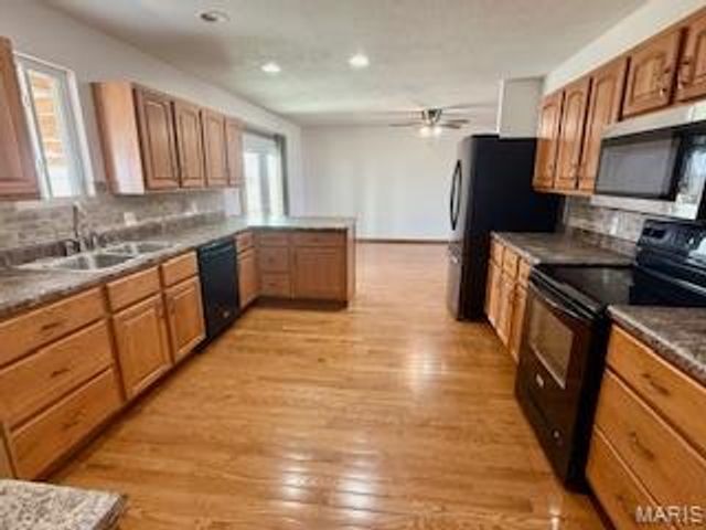 16328 Stolletown Road, Carlyle, IL 62231