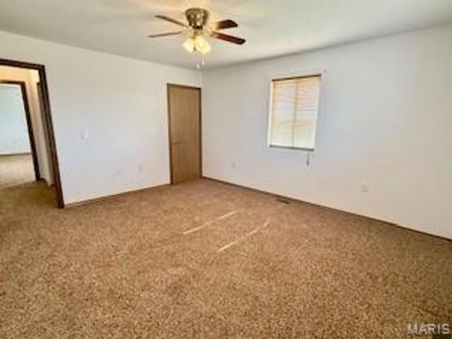 16328 Stolletown Road, Carlyle, IL 62231