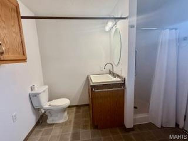 16328 Stolletown Road, Carlyle, IL 62231