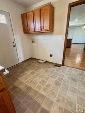 16328 Stolletown Road, Carlyle, IL 62231