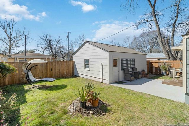 803 BISMARK ST, Seguin, TX 78155