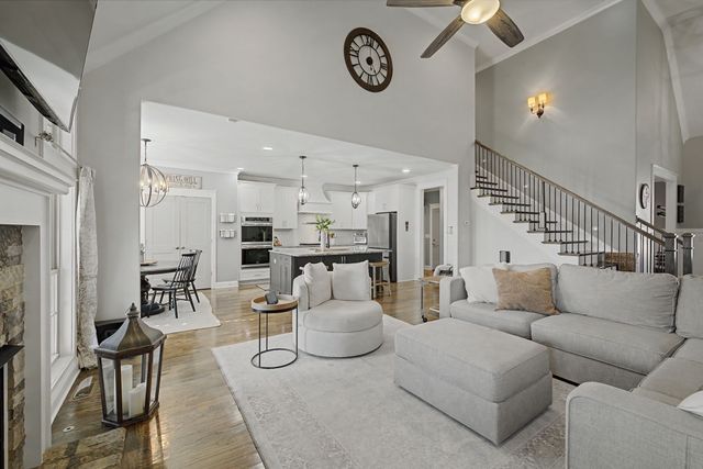 2965 Stewart Campbell Pt, Spring Hill, TN 37174