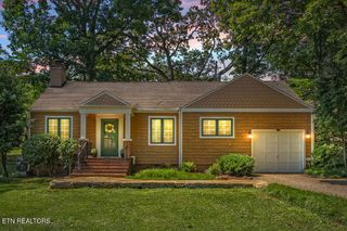 5607 Century Court, Knoxville, TN 37919