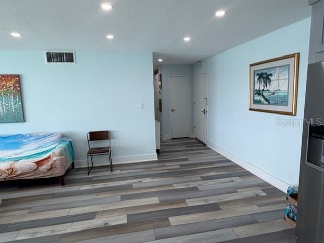 7200 SUNSHINE SKYWAY LANE S 15F, St Petersburg, FL 33711