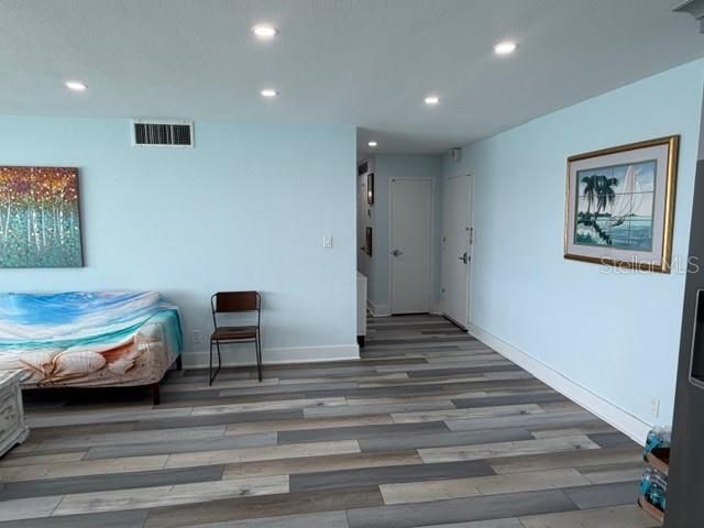 7200 SUNSHINE SKYWAY LANE S 15F, St Petersburg, FL 33711